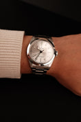 Bild in Galerie-Betrachter laden, Tudor Black Bay 41 79540 Box + og. Papiere First Buyers´s Invoice Silver Dial
