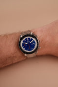 Bild in Galerie-Betrachter laden, Omega Speedmaster Reduced 351081 Original Papiere Schumacher, blaues Zifferblatt
