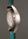 Bild in Galerie-Betrachter laden, IWC Pilot Chronograph IW388108 Box + og. Papiere Mercedes AMG Petronas Edition
