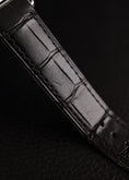 Carica l'immagine nel visualizzatore della galleria, Cartier Santos Dumont WSSA0046 Box + og. Papiere Black Lacquer NEU
