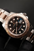 Bild in Galerie-Betrachter laden, Rolex Yacht-Master 40  126621 Box + og. Papiere Two Tone Rose, Black Dial
