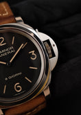 Bild in Galerie-Betrachter laden, Panerai Luminor Base 8 Giorni PAM00914  Box + og. Papiere 8 Days Power Reserve
