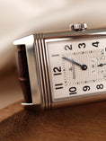 Bild in Galerie-Betrachter laden, Jaeger-LeCoultre Reverso Classique Q3858522 Original Papiere
