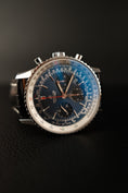 Bild in Galerie-Betrachter laden, Breitling Navitimer 1 B01 Chronograph AB0121211C1P1 Box + og. Papiere blaues Zifferblatt
