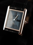 Carica l'immagine nel visualizzatore della galleria, Cartier Tank Louis Cartier WGTA0121 Box + og. Papiere 99% Neu, Platin, Limited Edition, blaues Zifferblatt Erstkaufrechnung
