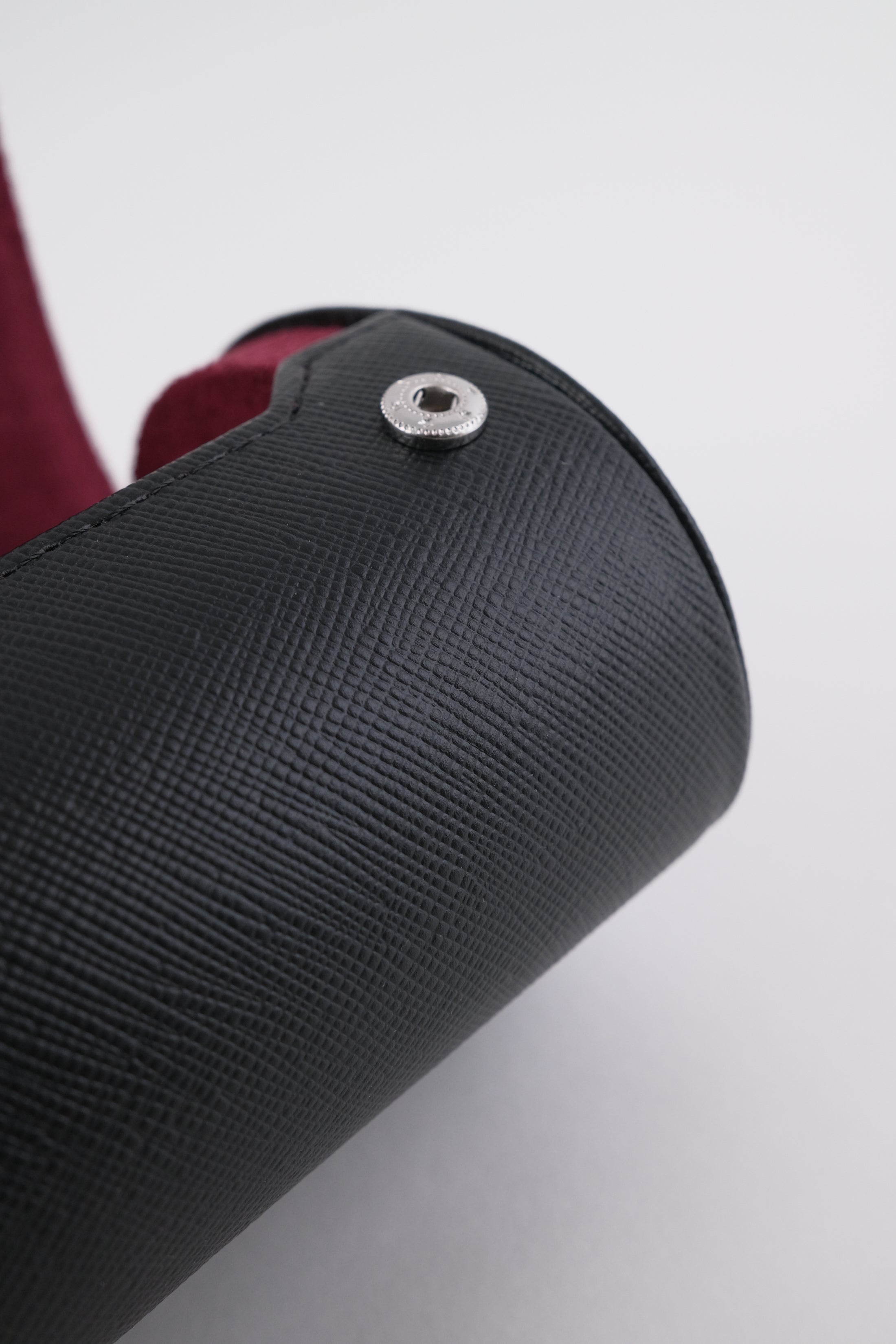 Uhrenrolle 2 - Medium - Midnight Black & Wine Red