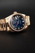 Carica l'immagine nel visualizzatore della galleria, Rolex Day-Date 36 18038 Yellow Gold, Blue Vignette Diamond Dial
