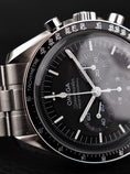 Bild in Galerie-Betrachter laden, Omega Speedmaster Professional Moonwatch 31030425001001 Box + og. Papiere
