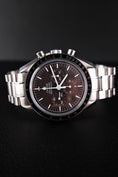 Bild in Galerie-Betrachter laden, Omega Speedmaster Professional Moonwatch  31130423013001 Box + og. Papiere braunes Zifferblatt
