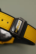 Load image into Gallery viewer, Hublot Big Bang Unico 441.CY.471Y.RX Box + og. Papiere Yellow Magic, Limited Edition 250 Pieces, First Buyer's Invoice
