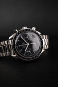 Carica l'immagine nel visualizzatore della galleria, Omega Speedmaster Reduced 35105000 Box + og. Papiere Serviced
