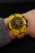 Load image into Gallery viewer, Hublot Big Bang Unico 441.CY.471Y.RX Box + og. Papiere Yellow Magic, Limited Edition 250 Pieces, First Buyer's Invoice
