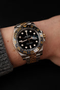 Load image into Gallery viewer, Rolex GMT-Master II 126713GRNR Box + og. Papiere S/G, Bruce Wayne
