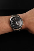 Load image into Gallery viewer, Omega Speedmaster Professional Moonwatch Moonphase 357650 Box + og. Papiere LC DE
