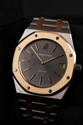 Bild in Galerie-Betrachter laden, Audemars Piguet Royal Oak Jumbo 5402SA Service Papers/Extrakt AP Certification + Extract, SERVICED by AP, Crazy Condition
