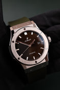 Bild in Galerie-Betrachter laden, Hublot Hublot Classic Fusion  542NX8970RX Box + og. Papiere Titanium Green 42mm
