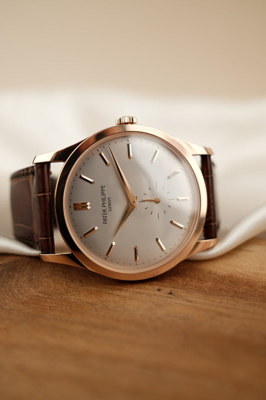 Patek Philippe Calatrava 5196R-001 Box + og. Papiere Roségold