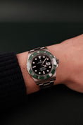 Bild in Galerie-Betrachter laden, Rolex Submariner Date 126610LV Box + og. Papiere Starbucks MK I
