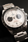 Bild in Galerie-Betrachter laden, Tudor Black Bay Chrono "Panda" 79360N Box + og. Papiere
