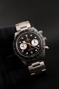 Bild in Galerie-Betrachter laden, Tudor Black Bay Chrono 79360N Box + og. Papiere Black Dial
