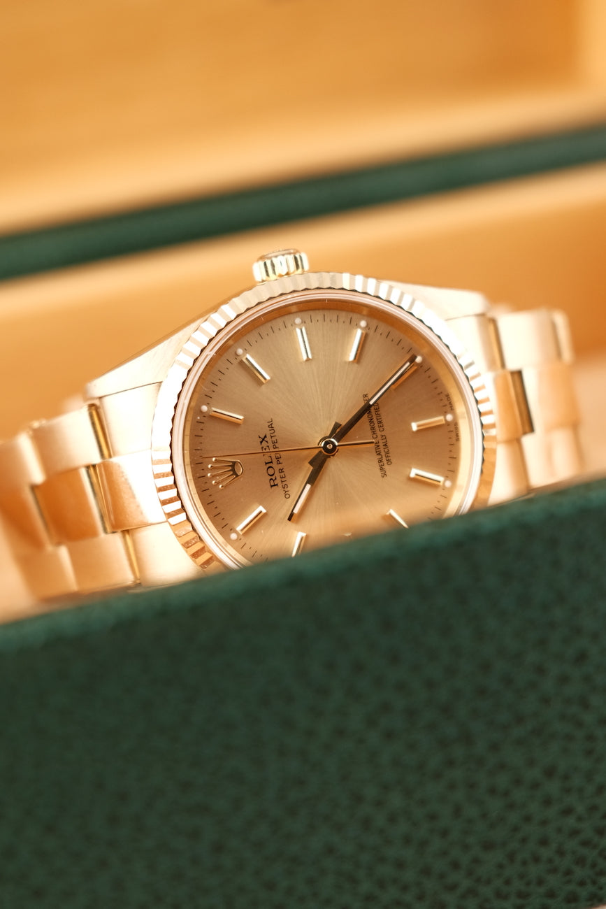 Rolex Oyster Perpetual 34 14238 Box Yellow Gold Champagne Stick Dial Oyster