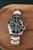 Load image into Gallery viewer, Rolex Submariner Date 126610LN Box + og. Papiere 41mm, 2024
