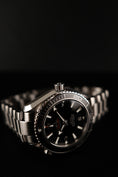 Bild in Galerie-Betrachter laden, Omega Seamaster Planet Ocean 23230422101001 Box + og. Papiere
