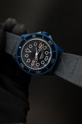 Bild in Galerie-Betrachter laden, Hublot Classic Fusion 42mm 542NX1170NX Original Papiere Titan Bracelet
