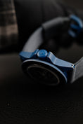 Bild in Galerie-Betrachter laden, Hublot Classic Fusion 42mm 542NX1170NX Original Papiere Titan Bracelet
