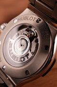 Bild in Galerie-Betrachter laden, Hublot Classic Fusion 42mm 542NX1170NX Original Papiere Titan Bracelet
