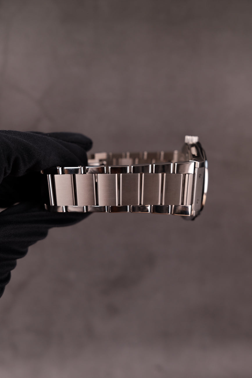 Hublot Classic Fusion 42mm 542NX1170NX Original Papiere Titan Bracelet