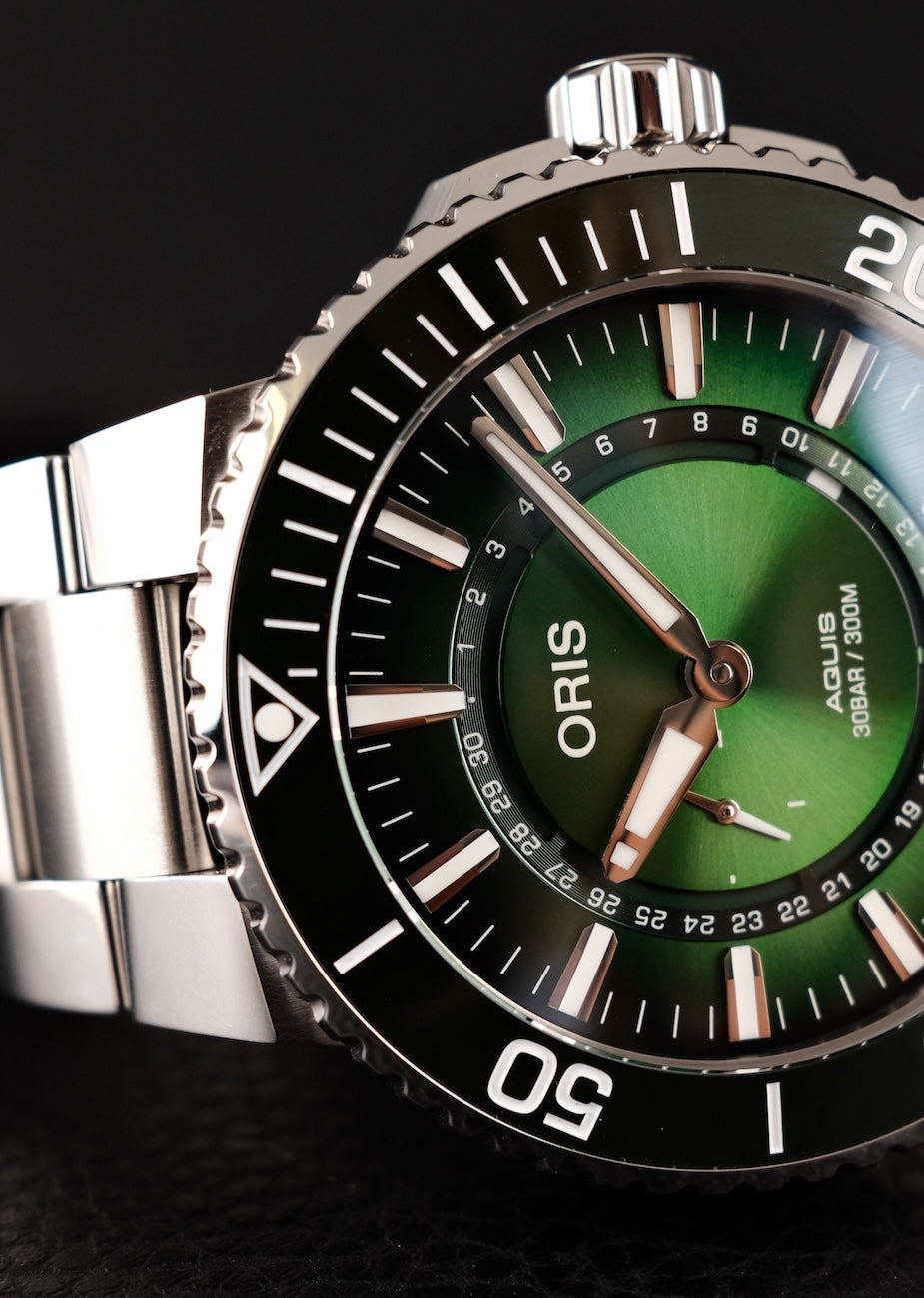 Oris Aquis Dat Watt 0174377344187 Original Papiere HANGANG LIMITED EDITION, Green Dial, LC DE