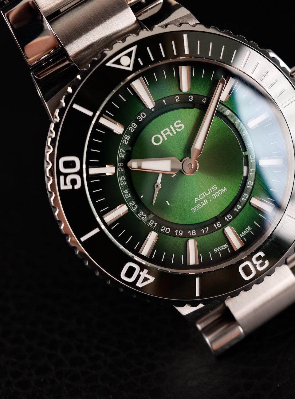 Oris Aquis Dat Watt 0174377344187 Original Papiere HANGANG LIMITED EDITION, Green Dial, LC DE