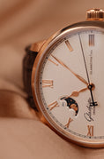 Cargar la imagen en la vista de la galería, Glashütte Senator Excellence Panorama Date Moon Phase 136240205 NEU Box + Papiere
