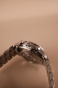 Load image into Gallery viewer, Omega Speedmaster Date 32330404004001 Box + og. Papiere LC DE
