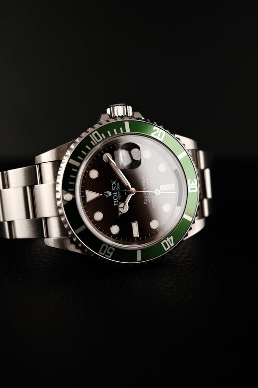 Rolex Submariner Date 16610LV Box + og. Papiere Kermit, LC 100