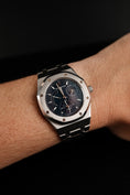 Carica l'immagine nel visualizzatore della galleria, Audemars Piguet Royal Oak Dual Time 25730ST.OO.0789ST.01 Service Papers/Extrakt Blue Dial
