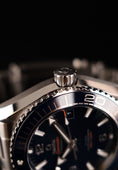 Load image into Gallery viewer, Omega Seamaster Planet Ocean 21530442103001 Box + og. Papiere
