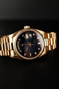 Bild in Galerie-Betrachter laden, Rolex Day-Date 36 Blue Vignette Dial  18038
