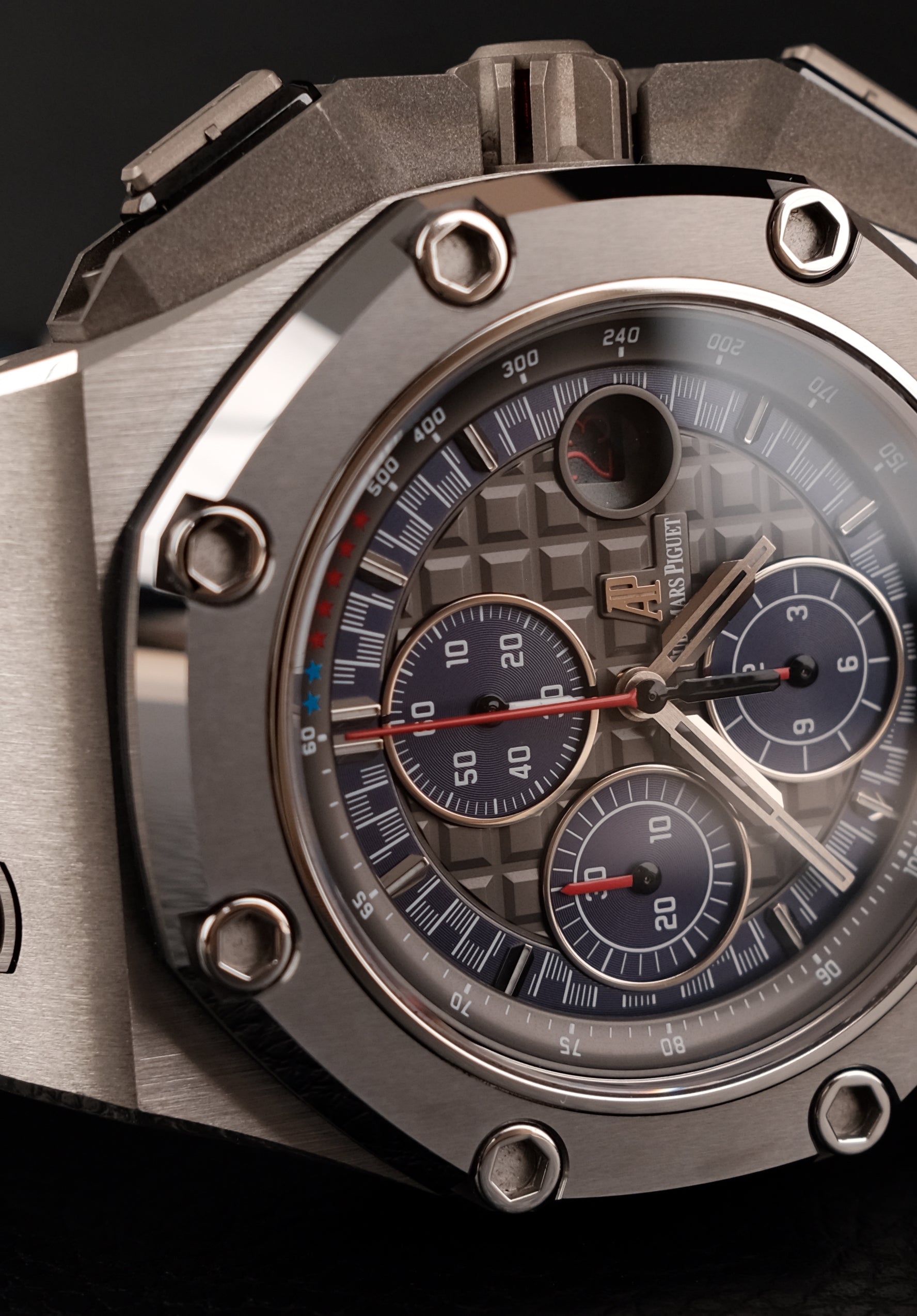 Audemars Piguet Royal Oak Offshore 26568PMOOA021CA01 Box + og. Papiere Limitierte Platin Schumacher Edition AP Service 2022