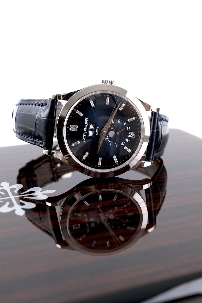 Patek Philippe Annual Calendar Blue Baguette Diamond Dial 5396G-017 - Detailansicht 11