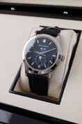 Bild in Galerie-Betrachter laden, Patek Philippe Annual Calendar Blue Baguette Diamond Dial 5396G-017 - Thumbnail
