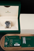 Bild in Galerie-Betrachter laden, Rolex Sea-Dweller 126600 - Papers and documentation
