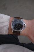 Carica l'immagine nel visualizzatore della galleria, Panerai Luminor Base 8 Giorni PAM00914 - Detail view 11
