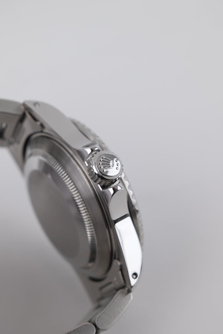 Rolex Submariner Date 16610 - Detail view 6