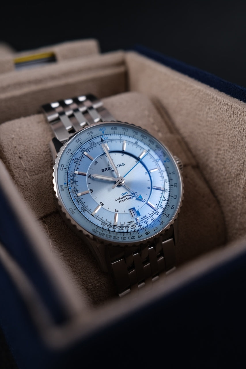 Breitling Navitimer GMT 41 A32310171C1A1 - Detailansicht 1