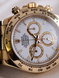 Carica l'immagine nel visualizzatore della galleria, Rolex Daytona 126508 - Detailansicht 4
