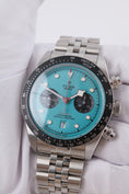 Cargar la imagen en la vista de la galería, Tudor Black Bay Chronograph 79360N-0024 - Detail view 2
