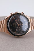 Cargar la imagen en la vista de la galería, Omega Speedmaster Professional Moonwatch  31060425001001 - Thumbnail
