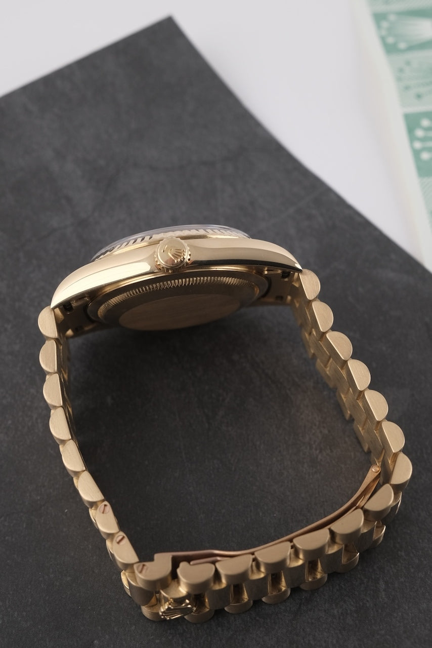 Rolex Day-Date 36 18238 - Detail view 4